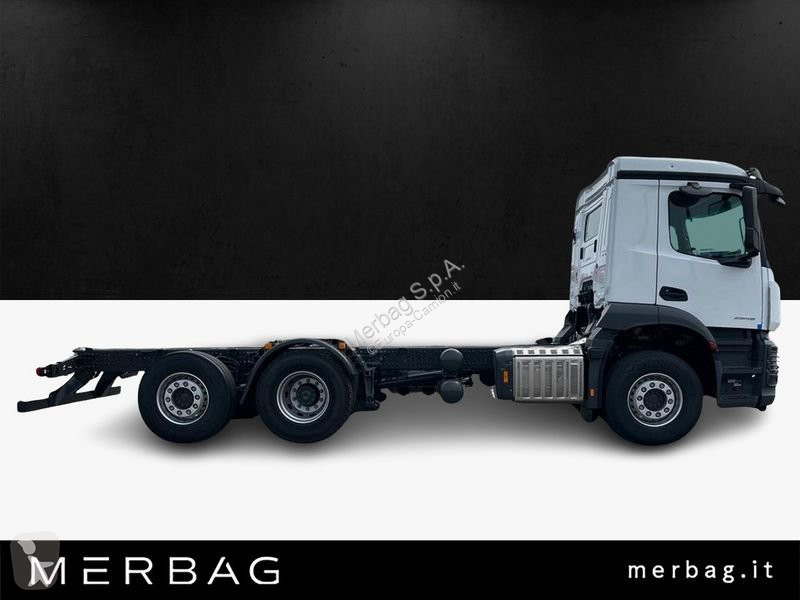 Camion Mercedes Arocs  2546 L 6x2