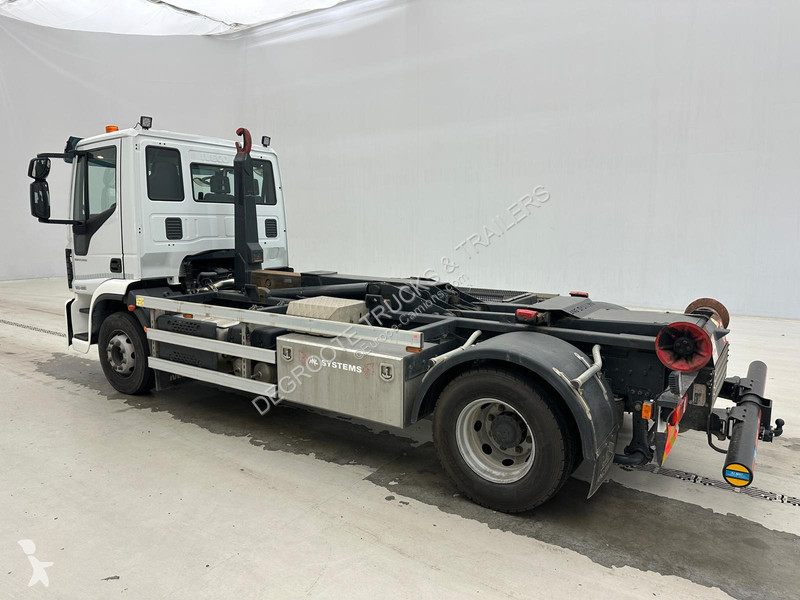 شاحنة Iveco 160E28*