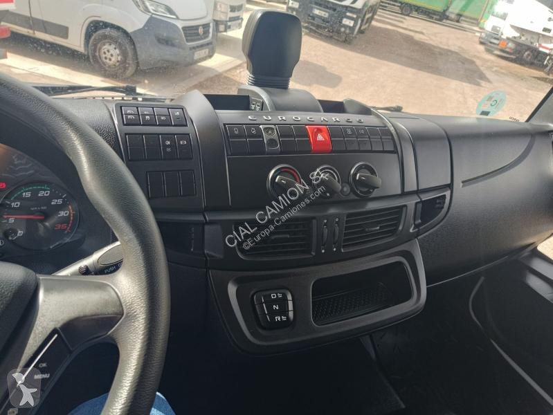 Camion Iveco  160 E 32