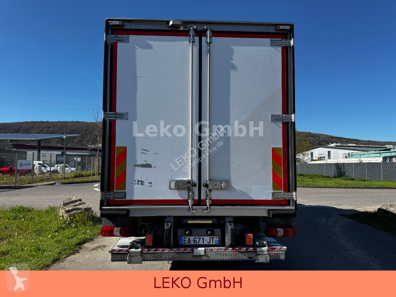 شاحنة Mercedes 1021 Mit Carrier Sp 1150Mt