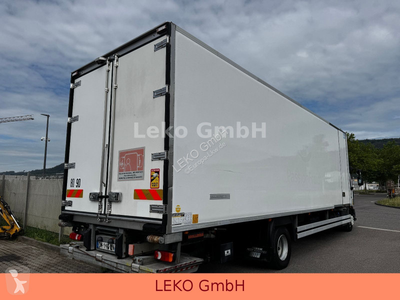 شاحنة Renault D 260.16 Mit Carrier Sp 950Mt