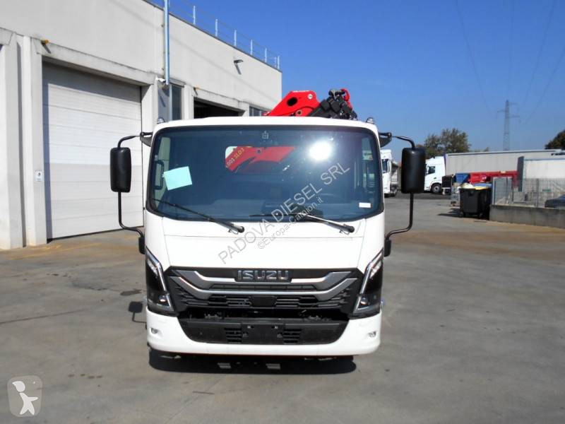 شاحنة Isuzu