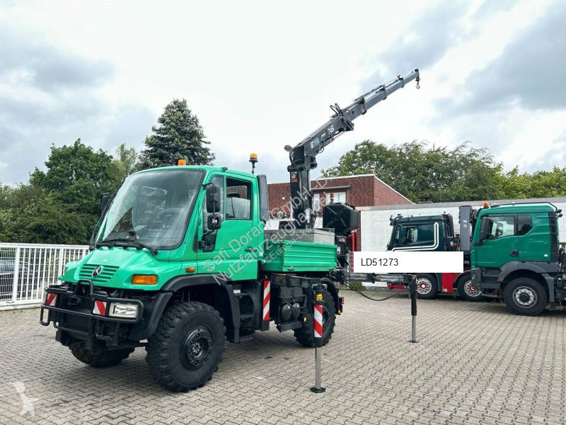 شاحنة Mercedes U400 + HIAB 122E 4x4