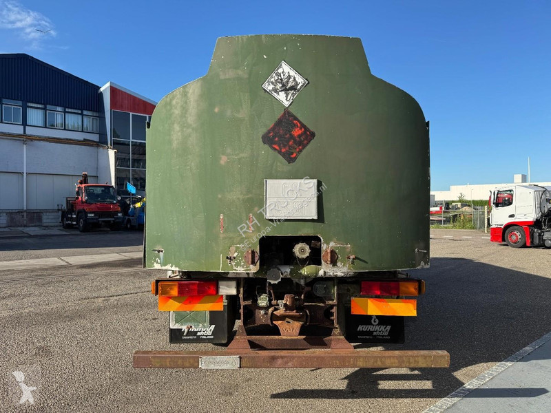 شاحنة Volvo 6X4 Robson-Drive + TANK 14.000 LITER