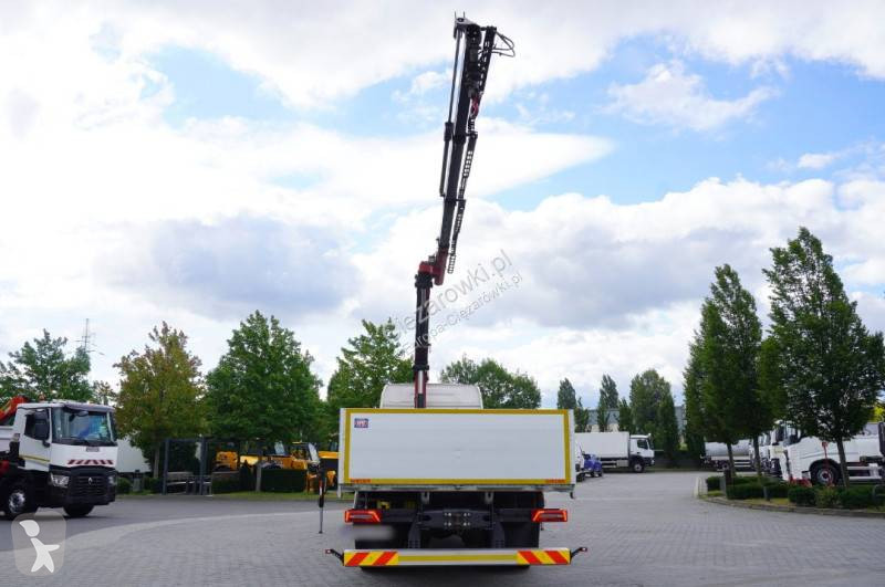 Камион Scania