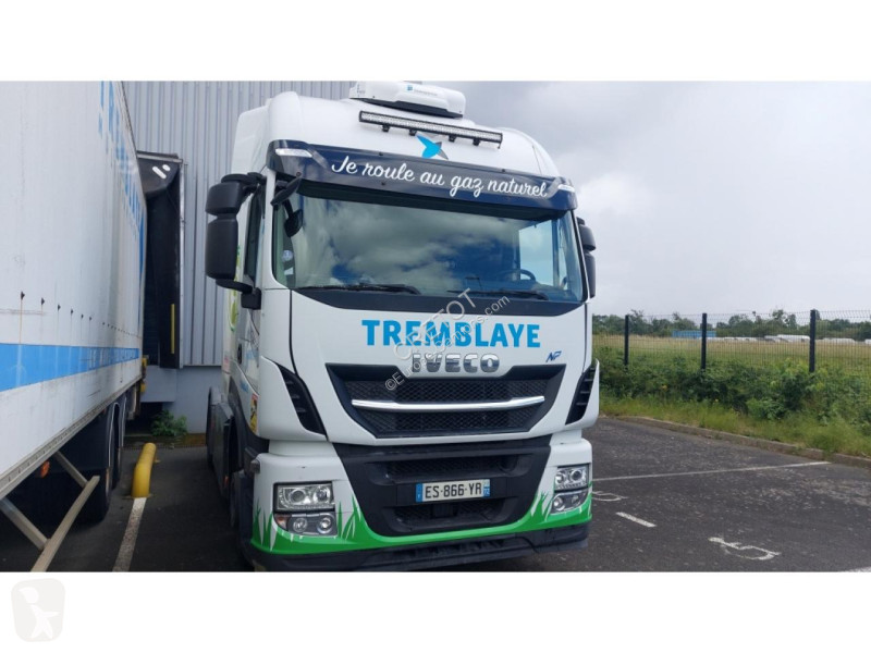 جرار Iveco STRALIS AS 440 S 40 TP - Empt 3610 -...