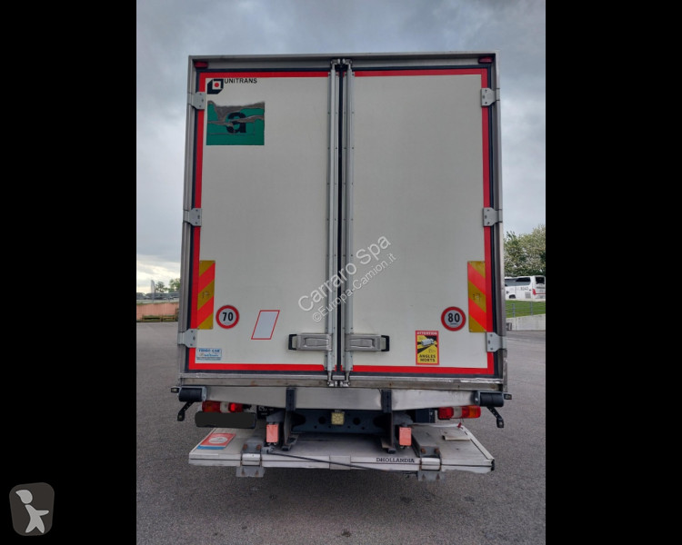 شاحنة Mercedes 4 25 6x2