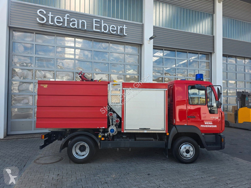 شاحنة MAN Feuerwehr Schaum-Löschfahrzeug SLF 25/25