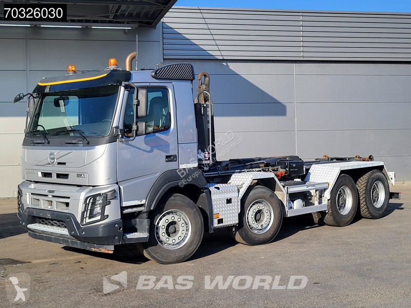 شاحنة Volvo 460 8X4 HIAB XR21Z59 Containers...