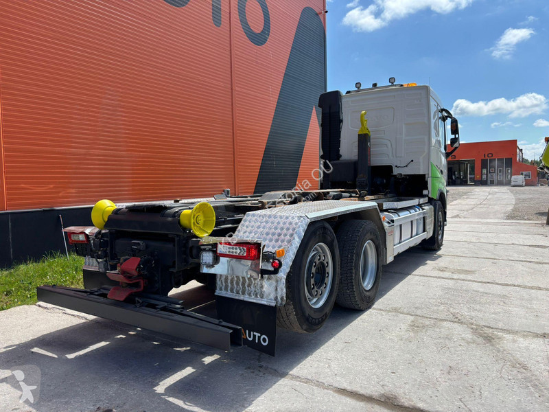 شاحنة Volvo 540 6x2*4 HIAB XR 21 ton / L=5650...