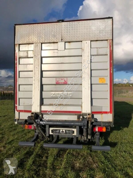 Vrachtwagen MAN TGM 15.290