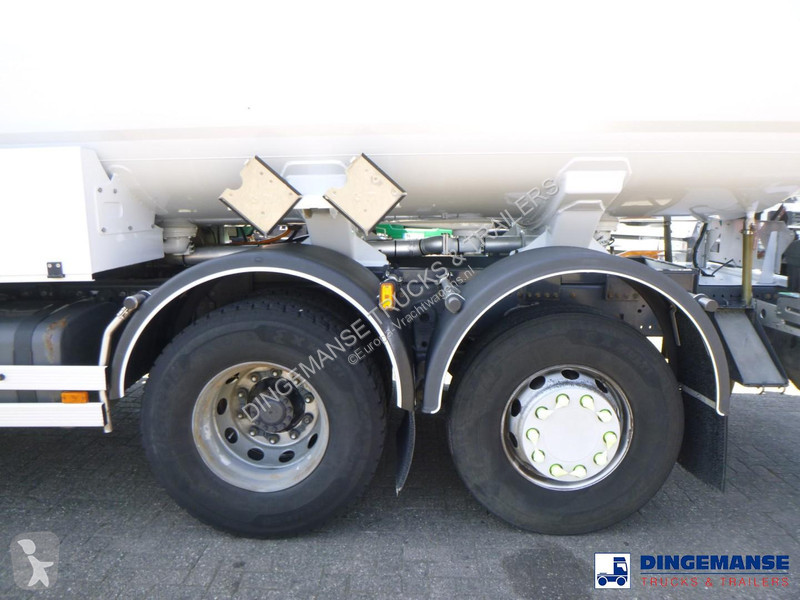 شاحنة Renault 380.26 dxi 6x2 fuel tank 18.5 m3...
