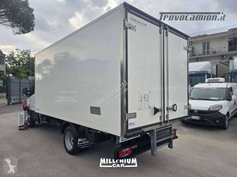 شاحنة Iveco 35-18 HI MATIC 2021 CELLA 4,40 ATP