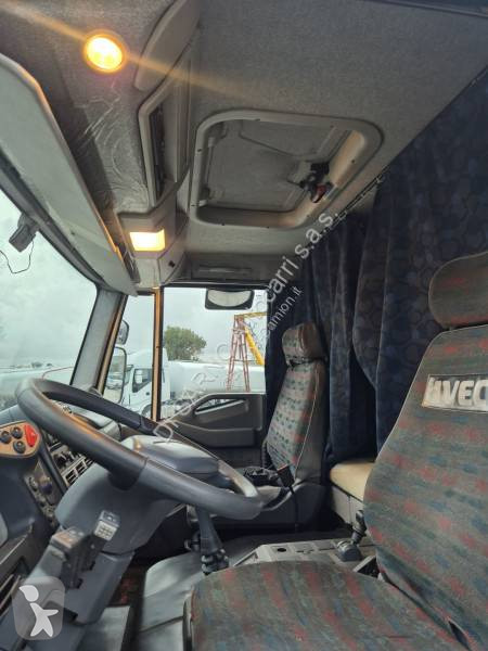 شاحنة Iveco
