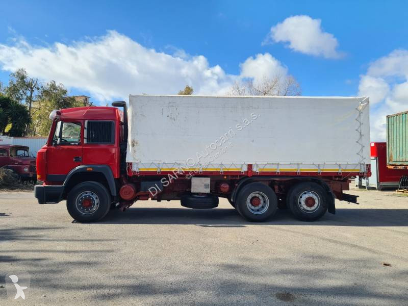 شاحنة Iveco