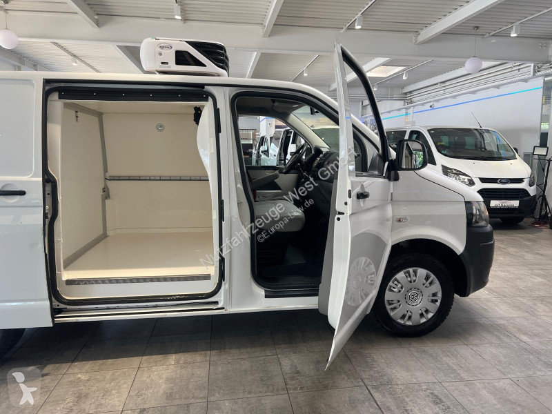 عربة نفعية Volkswagen T5 Kühlkasten Tiefkühlung...