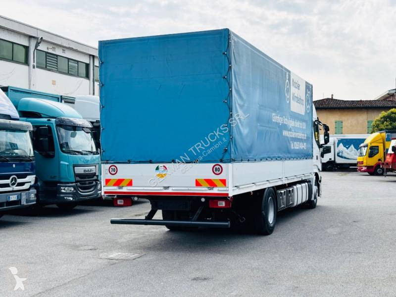 شاحنة Iveco