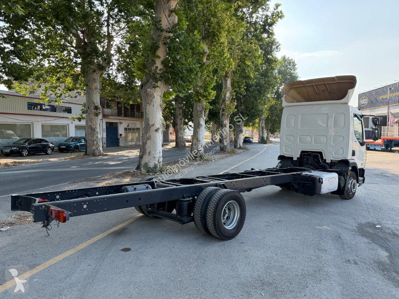 شاحنة DAF LF 210