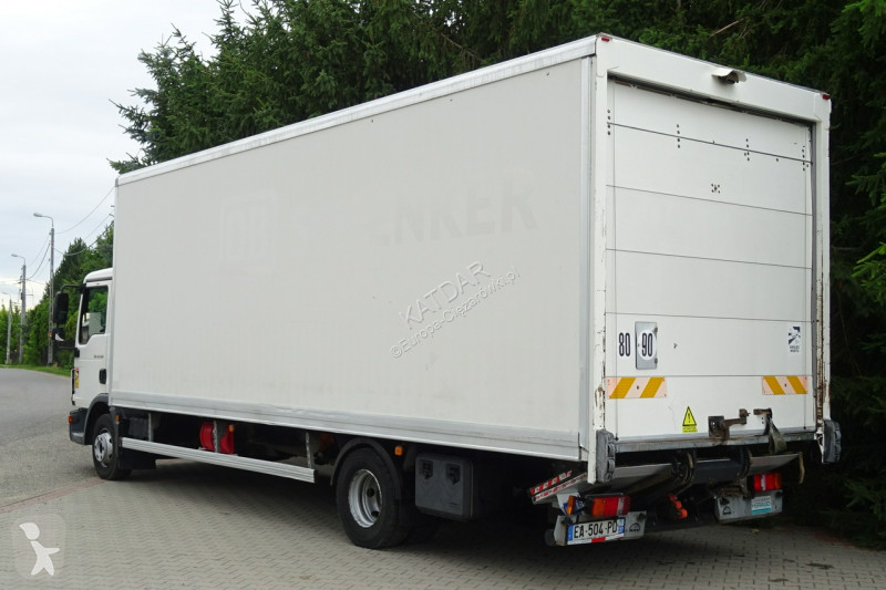 شاحنة MAN TGL 12.220 Euro 6 kontener 18p 423...