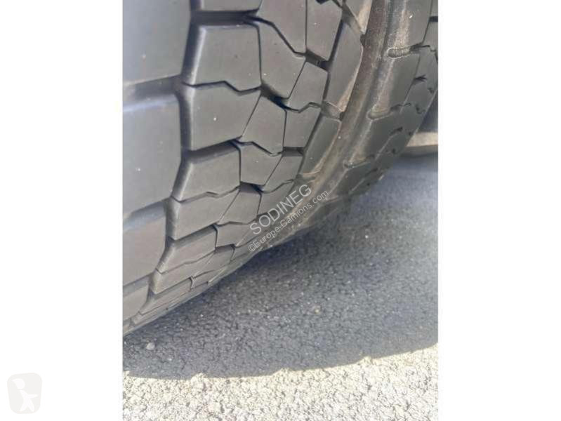 شاحنة Renault  D19 280 4X2