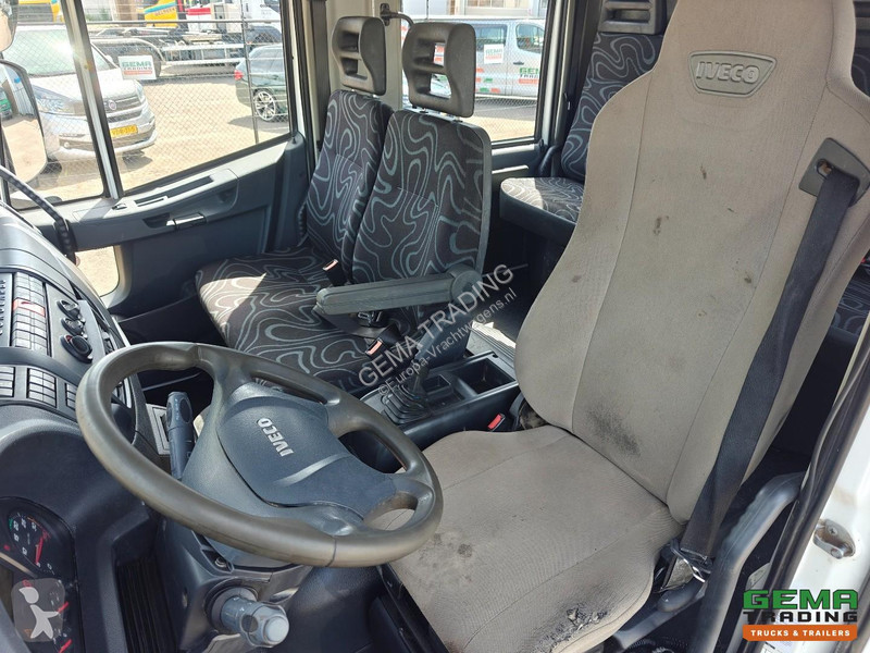 شاحنة Iveco 140E25 EuroCargo 4x2 Double Cab...