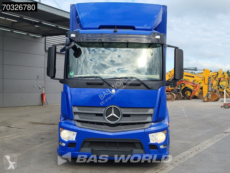 شاحنة Mercedes 2540 6X2 FrigoBlock Refrigerated...