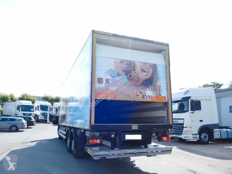 شاحنة Renault Renault D Wide *CNG* 6x2 Chereau...