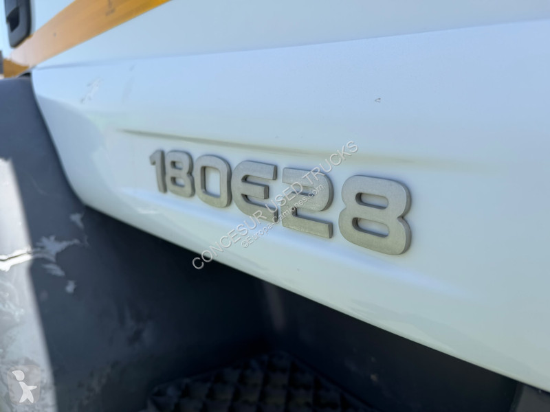 شاحنة Iveco  180E28