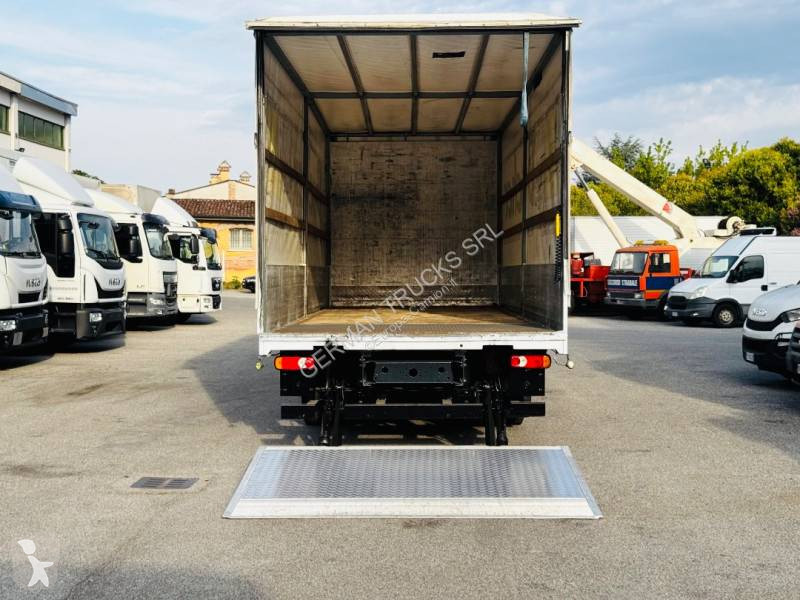 شاحنة Iveco