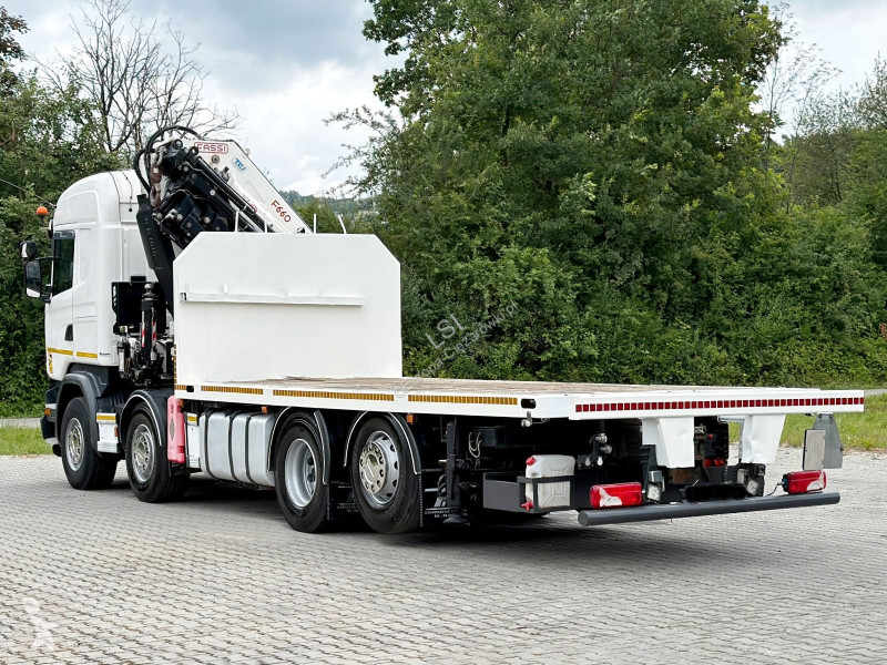 شاحنة Scania R 580 * PATFORM 8,40m * FASSI F660...