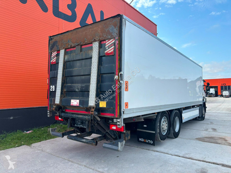 شاحنة Scania P 370 6x2*4 RETARDER / BOX =8451 mm