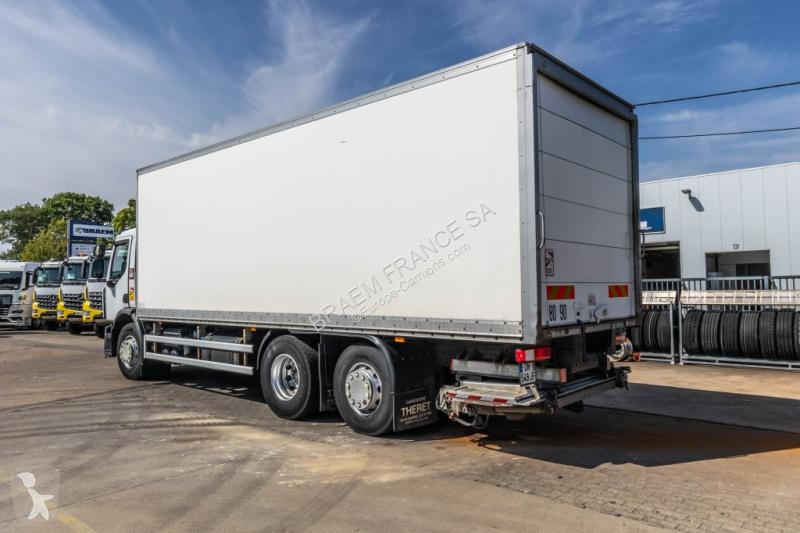 شاحنة Renault  D26.320-6x2+DHOLLANDIA 2T.