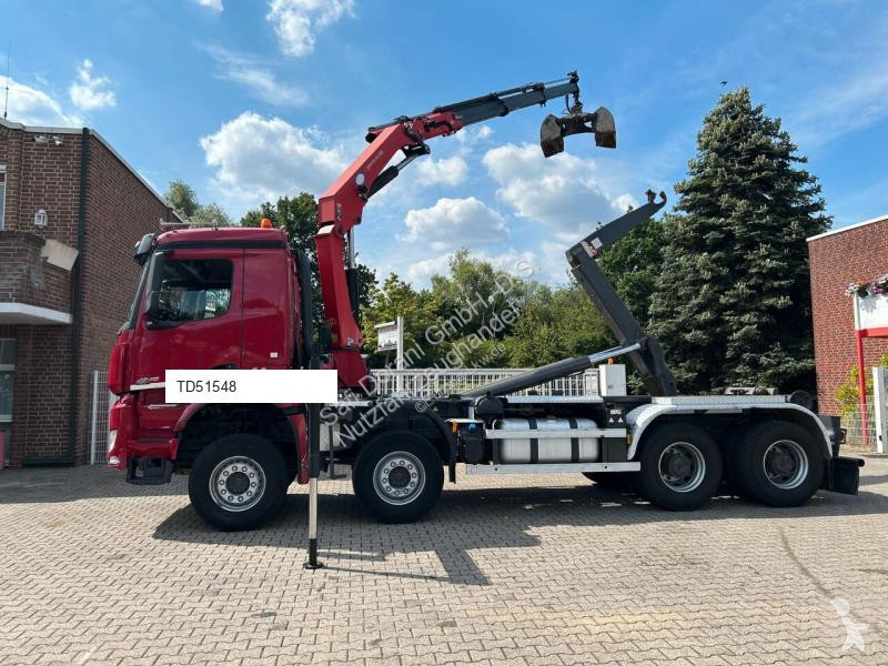 Camion Mercedes 2430