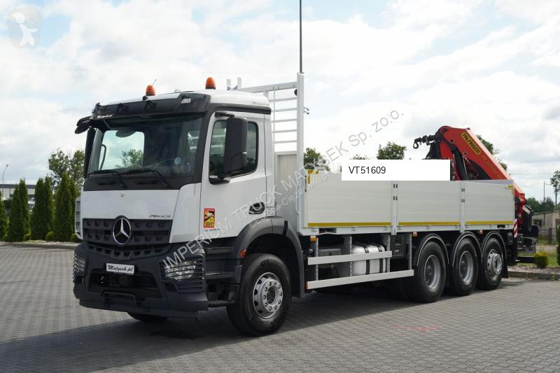 شاحنة Mercedes PK 22 002 EH