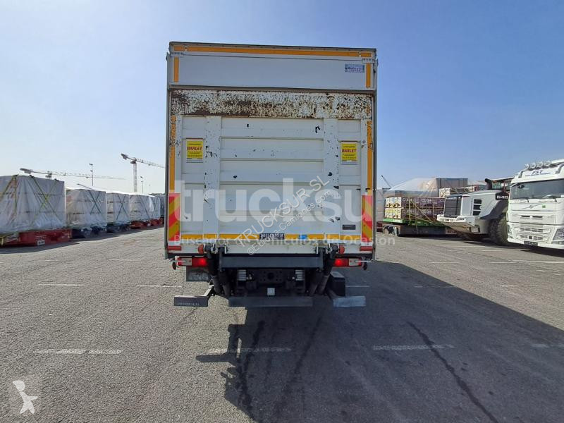 شاحنة Renault  D380.18 LONA
