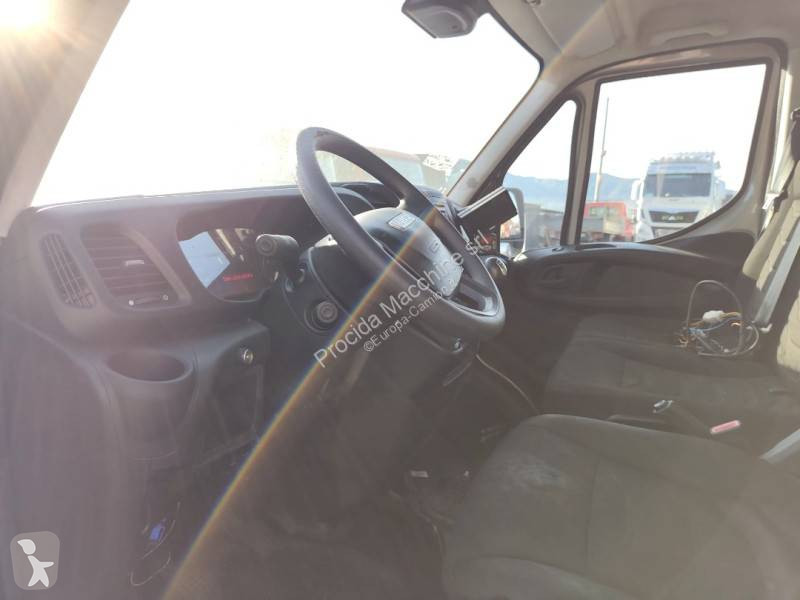 شاحنة Iveco