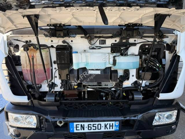 شاحنة Iveco