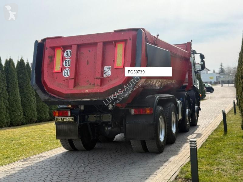 Камион Iveco TRAKKER 450
