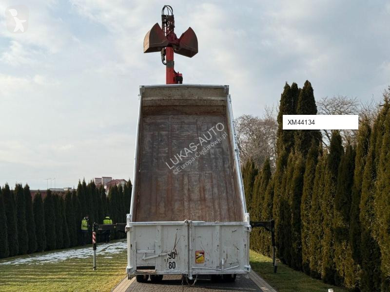 شاحنة Iveco F135