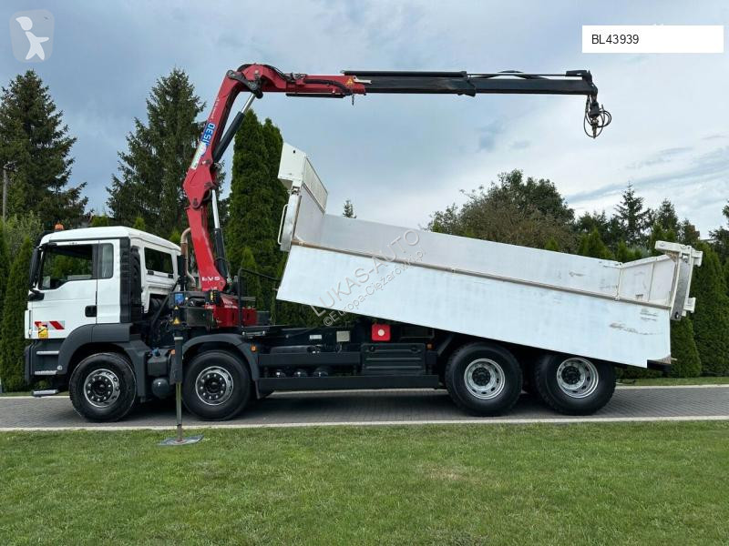 شاحنة MAN TGS 440 / 8x4 /CRANE HMF 1530/ TIPPER