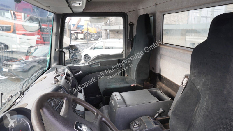 Camion MAN TGS   32.340 8x4  marchesi Kran...