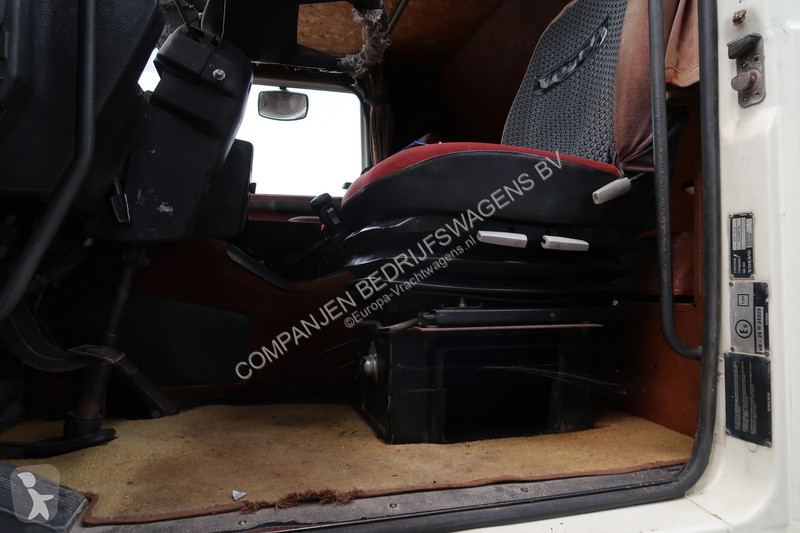 شاحنة Volvo F 12 -20 6x2