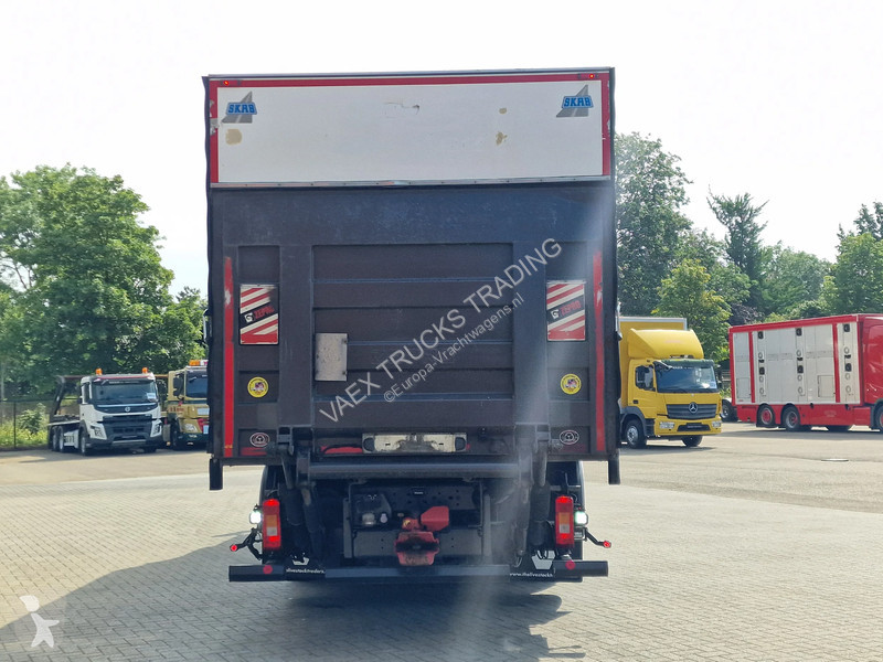 شاحنة Volvo 460 full air - VEB - Zepro lift -...