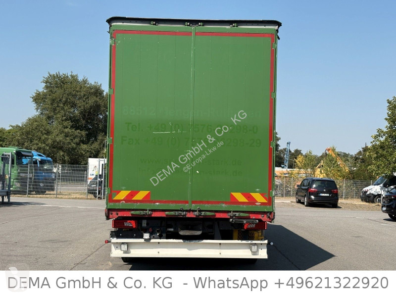 Camión Scania...