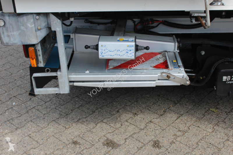 Camión MAN TGM 15.250 E6  TK-T-800+Strom  Tür LBW