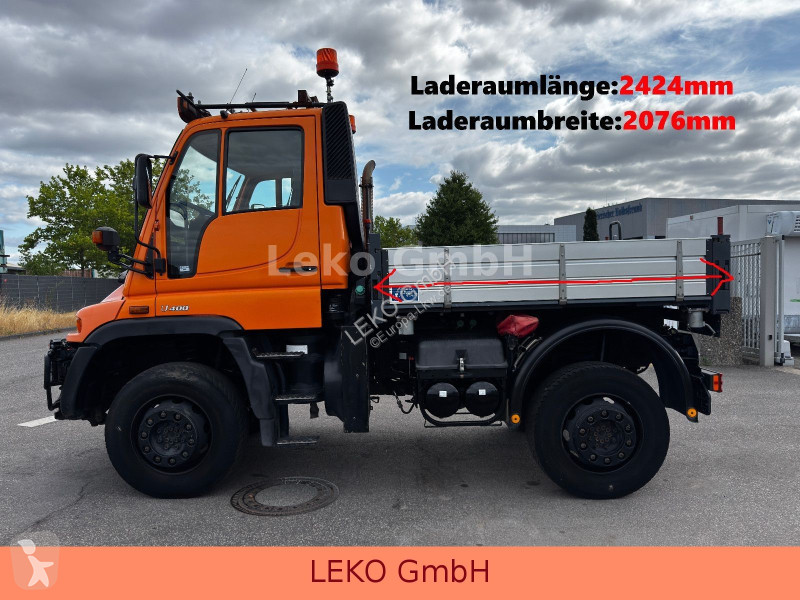 شاحنة Mercedes UNIMOG U400