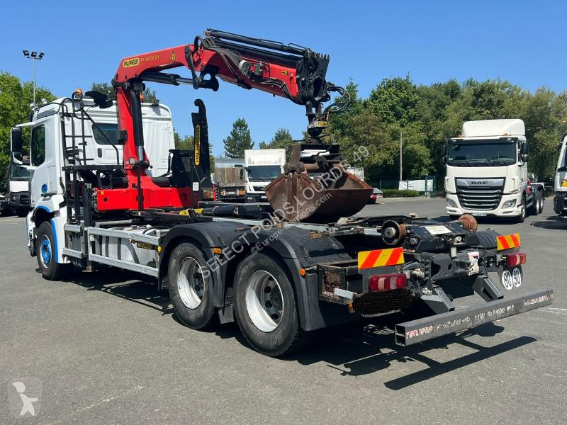 شاحنة Mercedes 2643