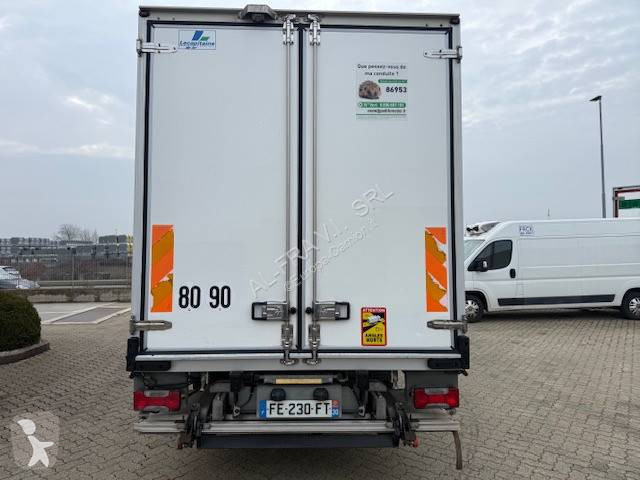 شاحنة Iveco