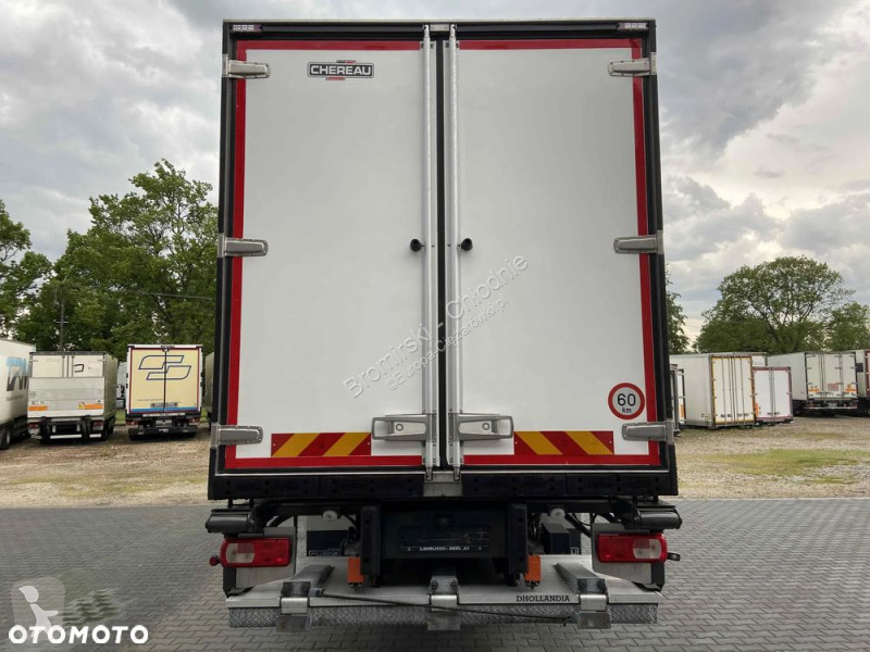 شاحنة DAF 370 CHŁODNIA CHEREAU CARRIER SUPRA...