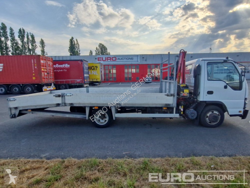 Kamión Isuzu NPR